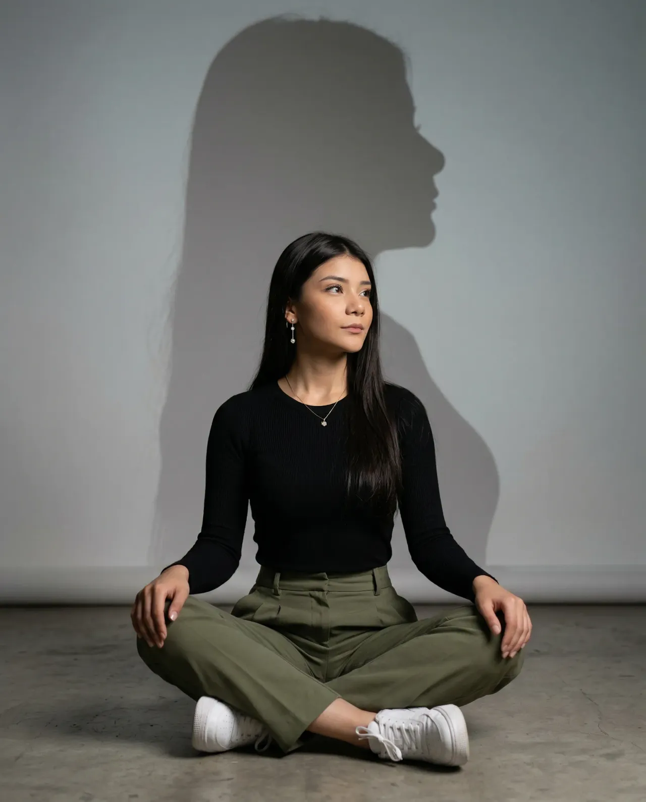 Minimalist Studio Portrait, Editorial Fashion Photography