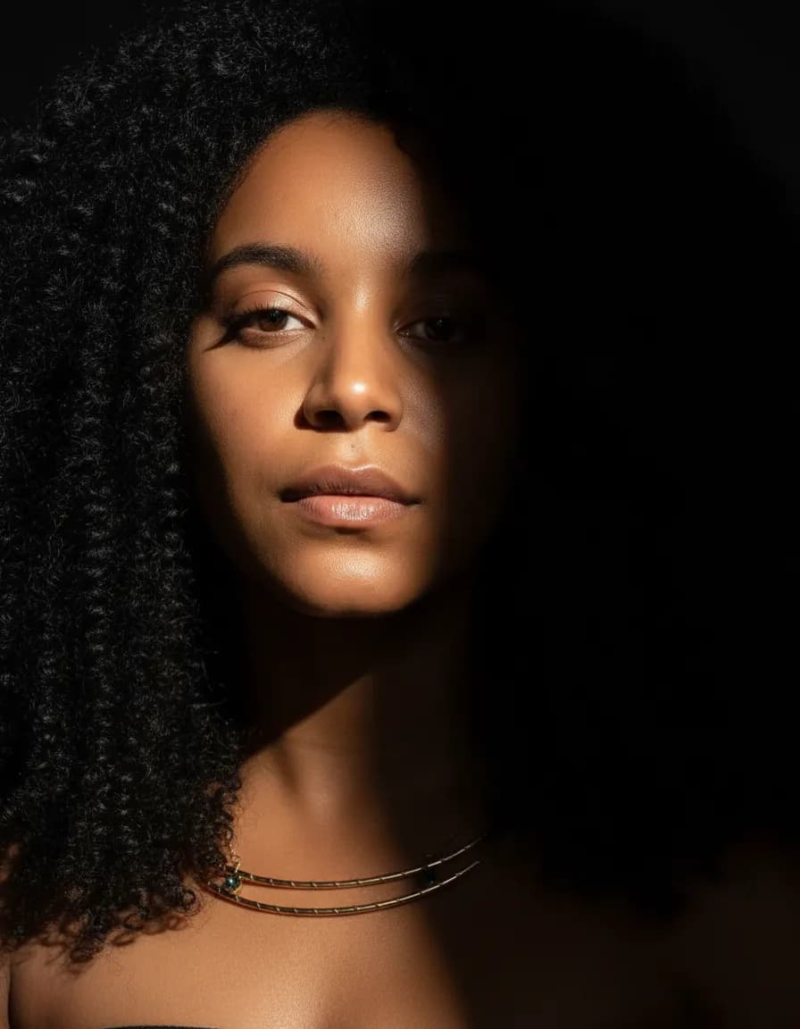 Cinematic High-Contrast Diagonal Light Portrait Template